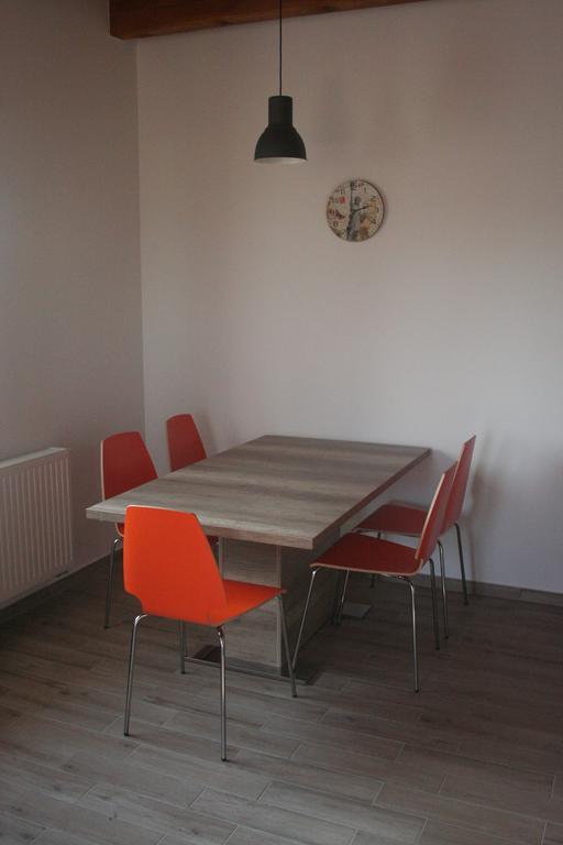 Malomko Apartman Zsira Экстерьер фото